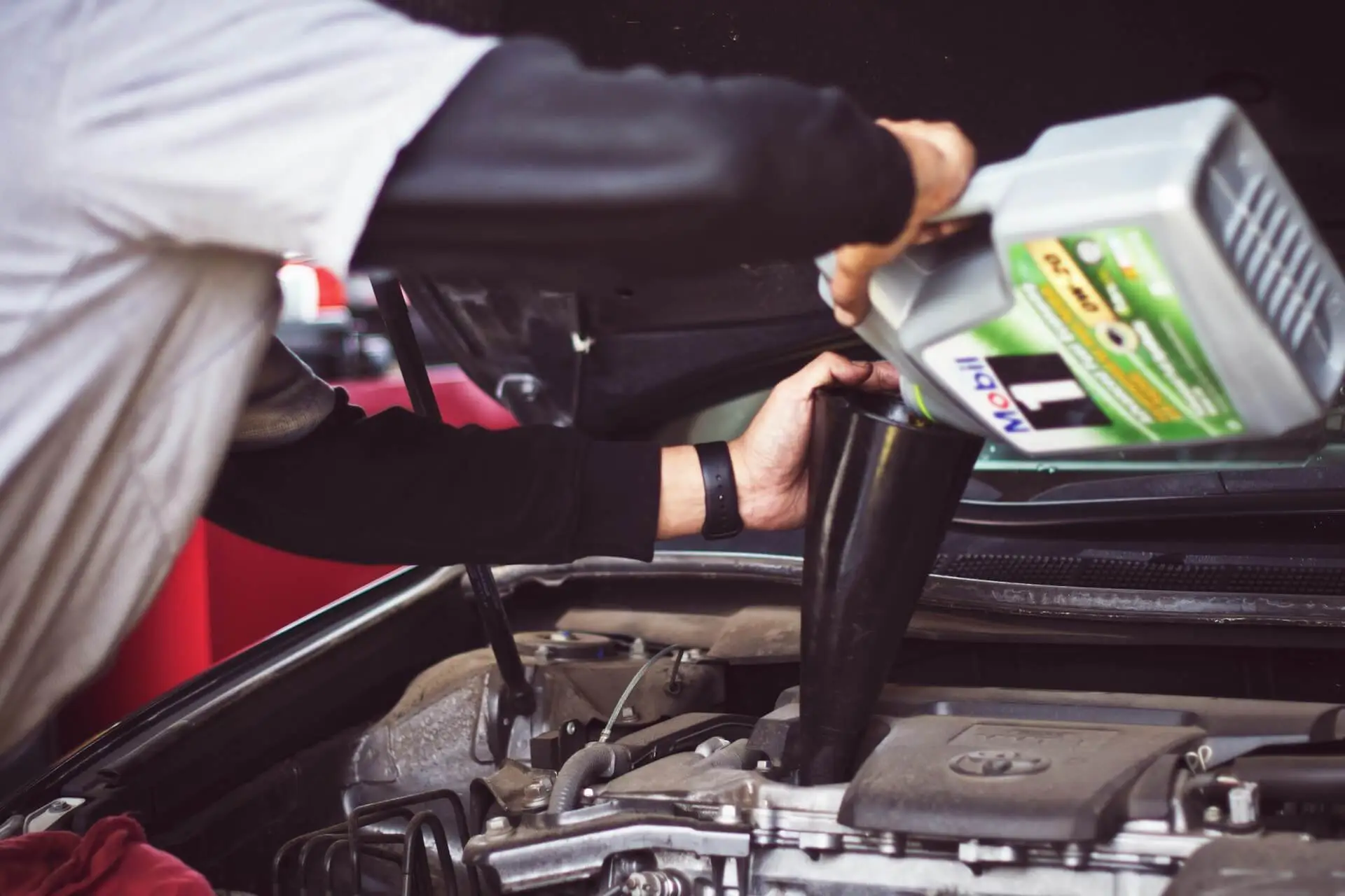 Auto servis Grude – Auto24, mali i veliki servis vozila