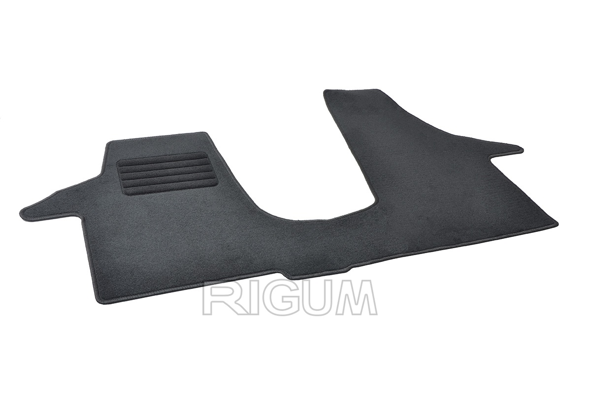 Tipske tekstilne / platnene auto patosnice za VW T6 3m Transporter/Caravelle 2015- RIGUM tepisi